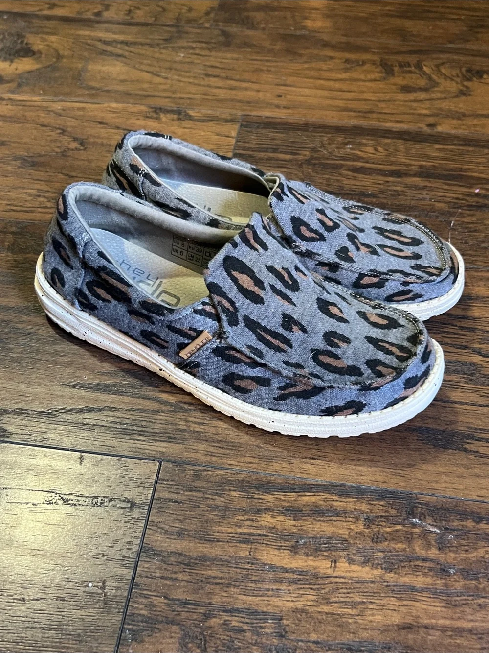 Hey Dude Woman’s Misty leopard print slip on shoe size 8 - Picture 1 of 6